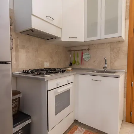 Apartment Piazza San Domenico Near The Sea!