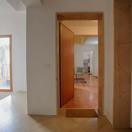 Guesthost - Piazza San Domenico Near The Sea! Appartement