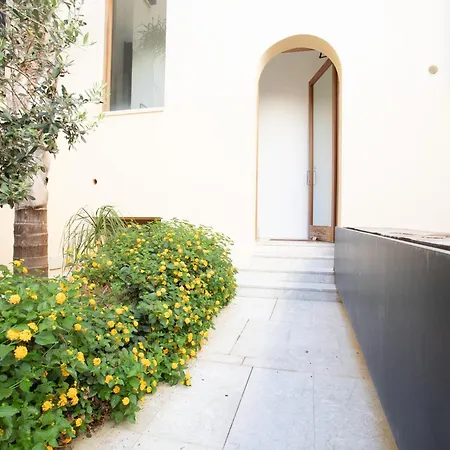 Apartment Piazza San Domenico Near The Sea!