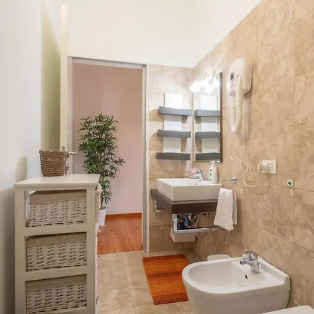 Piazza San Domenico Near The Sea! Apartment Trapani
